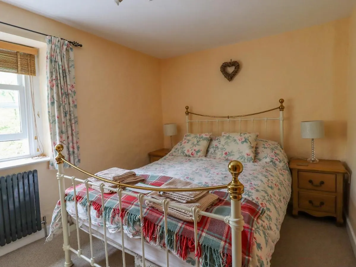 Fountains Cottage Malham 0*,